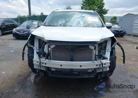 2018 Honda Pilot Touring из США, поврежденный, VIN 5FNYF6H91JB028626